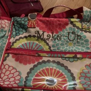 31 Makeup Bag Travel Case Thirty One Travel Bags Thirty One 31 Toiletry Bag 31 Makeup Bag Travel Case Thirty One Travel Bags Thirty One 31 Toiletry Bag